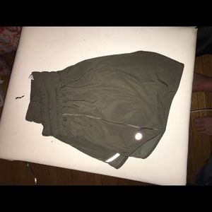 lululemon size 4 shorts 4 inch inseam